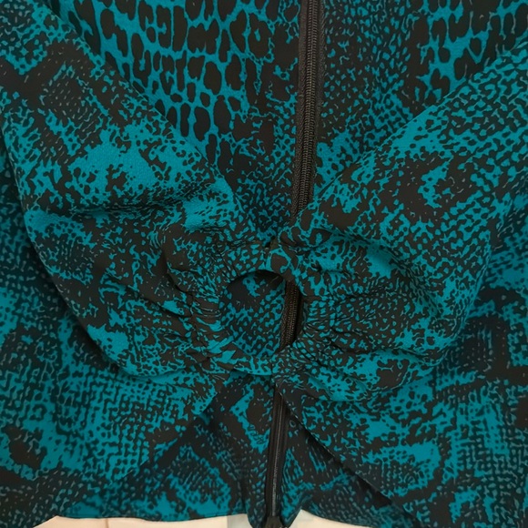 Light used AFRM top, size M, snake print. - Picture 6 of 6